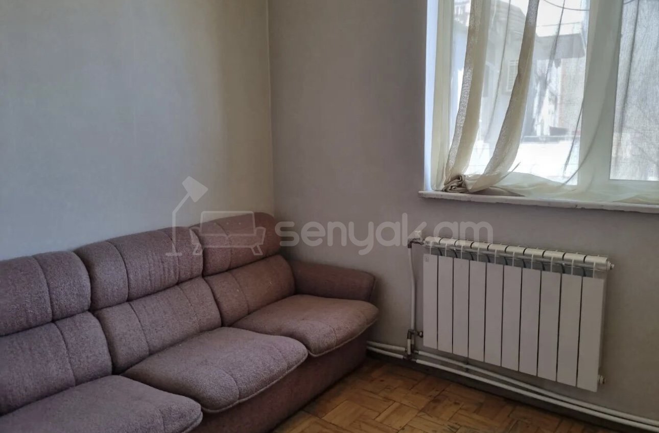 2 Սենյականոց Բնակարան Քարե Շենքում, 72քմ, 4/5 հարկ, Կոսմետիկ Վերանորոգված, Մասամբ Կահավորված, Արևկող