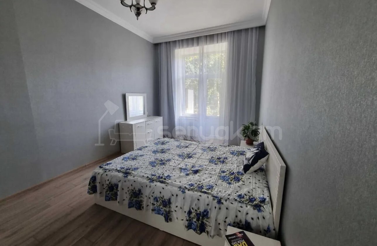 2 Սենյականոց Բնակարան Քարե Շենքում, 72քմ, 3/5 հարկ, Կոսմետիկ Վերանորոգված, Կահավորված, Արևկող