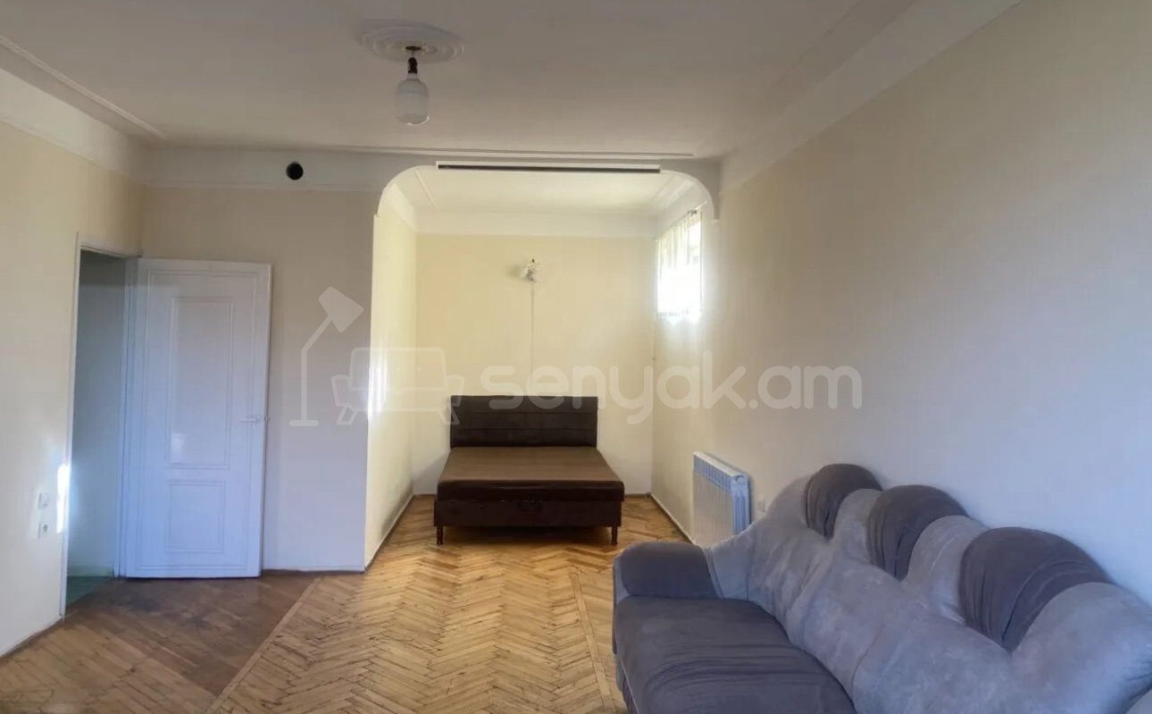 1 Սենյականոց Բնակարան Քարե Շենքում, 55քմ, 2/5 հարկ, Կոսմետիկ Վերանորոգված, Կահավորված, Արևկող