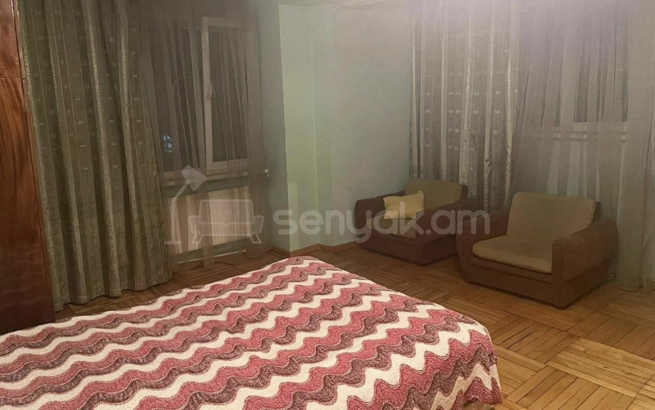 2 Սենյականոց Բնակարան, 62քմ, 3/9 հարկ, Նորմալ Վիճակում, Կահավորված, Արևկող