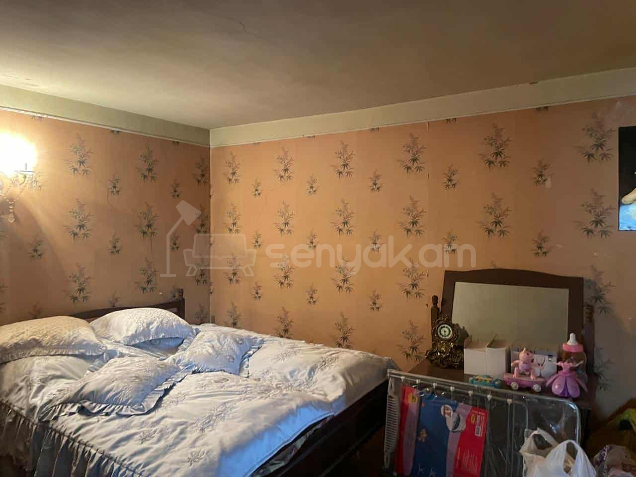 5 Սենյականոց Սեփական Տուն, 160քմ, Նորմալ Վիճակում, Ավտոտնակով