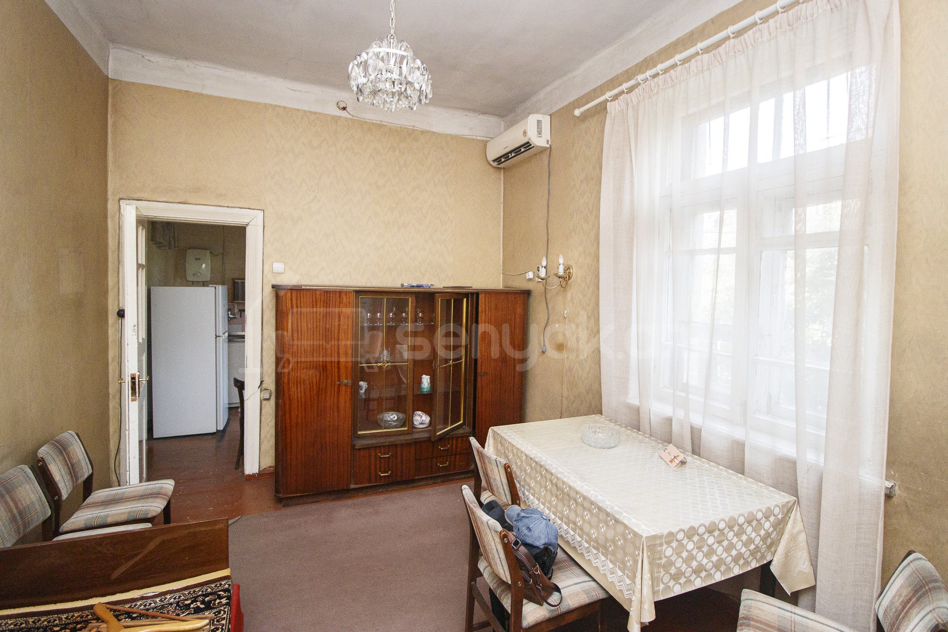 2 Սենյականոց Բնակարան Քարե Շենքում, 54քմ, 2/3 հարկ, Պետական Վիճակում