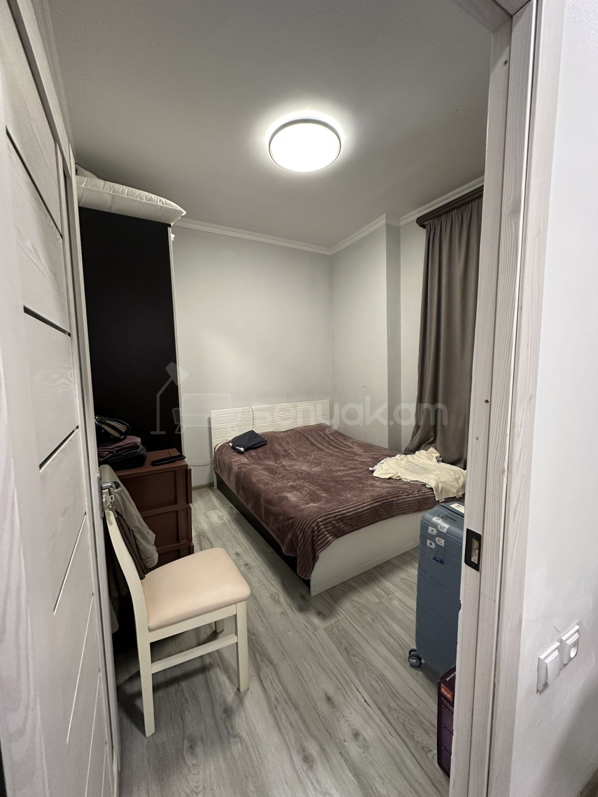 2 Սենյականոց Բնակարան Նորակառույց Քարե Շենքում, 52քմ, 5/5 հարկ, Դիզայներական Վերանորոգված, Կահավորված