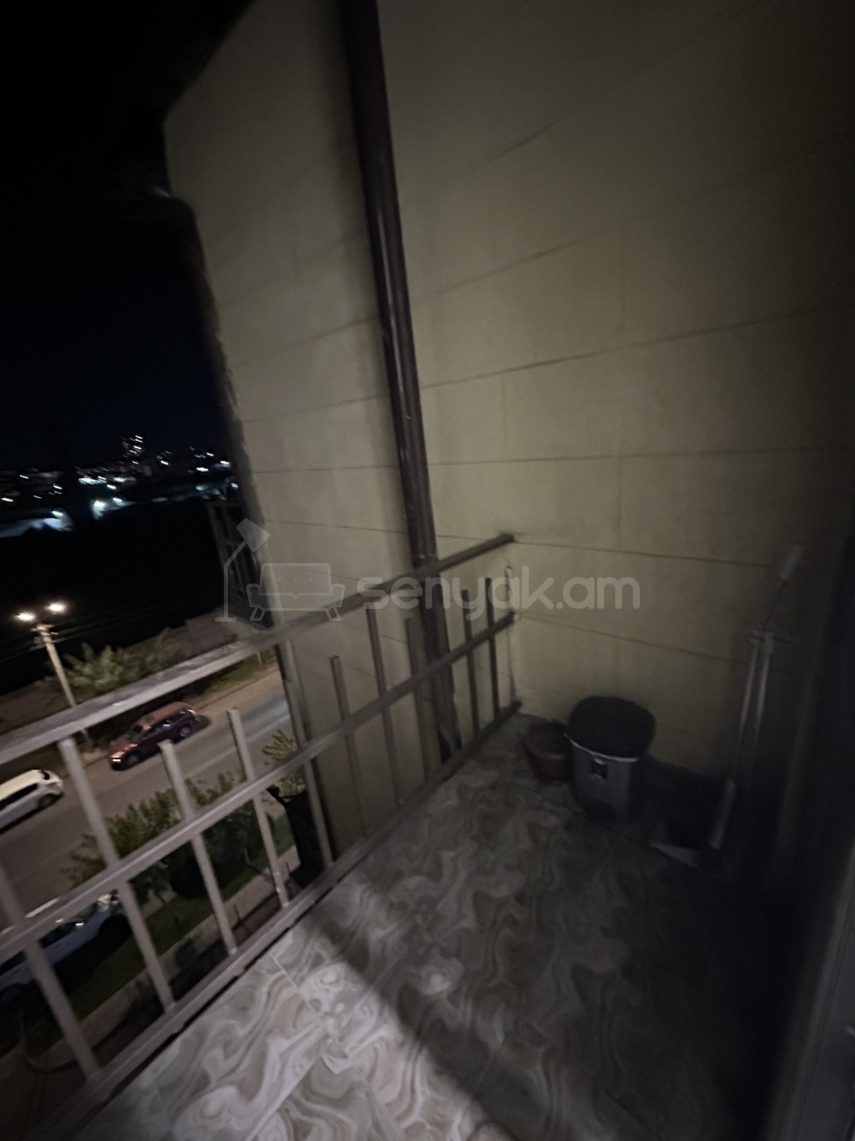 2 Սենյականոց Բնակարան Նորակառույց Քարե Շենքում, 52քմ, 5/5 հարկ, Դիզայներական Վերանորոգված, Կահավորված