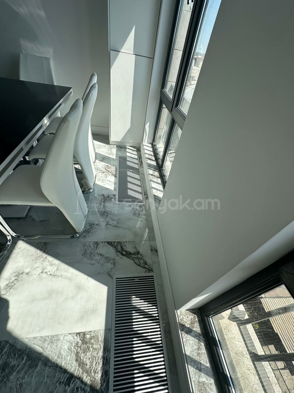 3 Սենյականոց Բնակարան Նորակառույցում, 62քմ, 5/8 հարկ, Դիզայներական Վերանորոգված