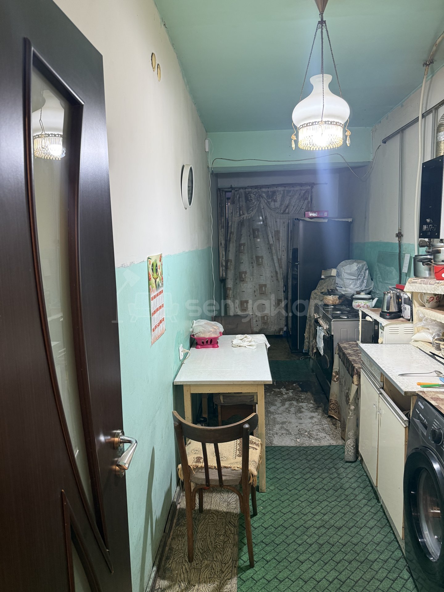 4 Սենյականոց Բնակարան Քարե Շենքում, 98քմ, 4/5 հարկ, Կոսմետիկ Վերանորոգված