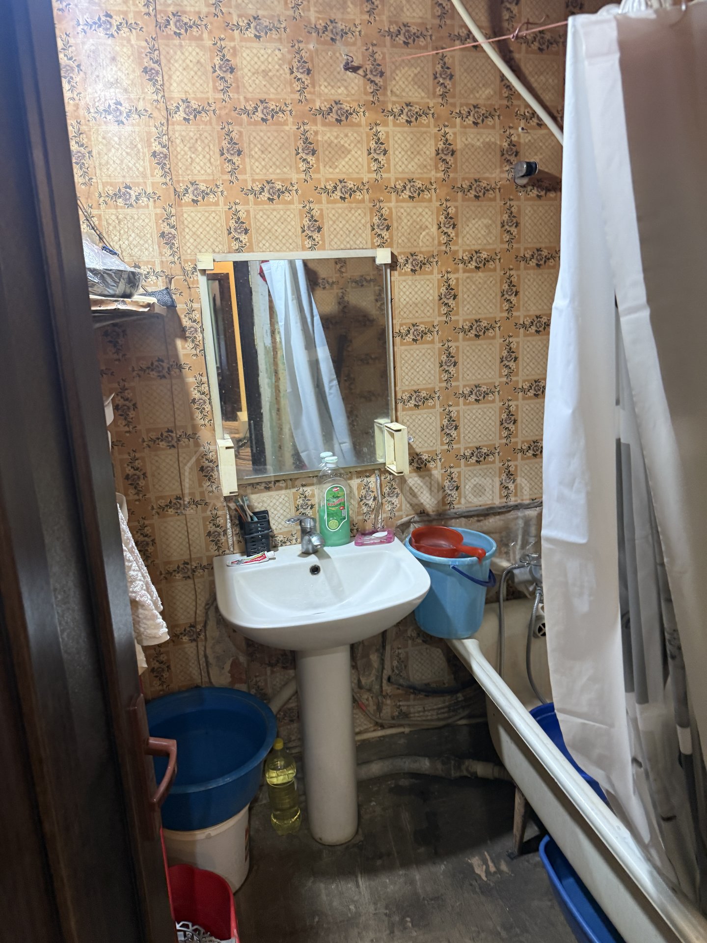 4 Սենյականոց Բնակարան Քարե Շենքում, 98քմ, 4/5 հարկ, Կոսմետիկ Վերանորոգված