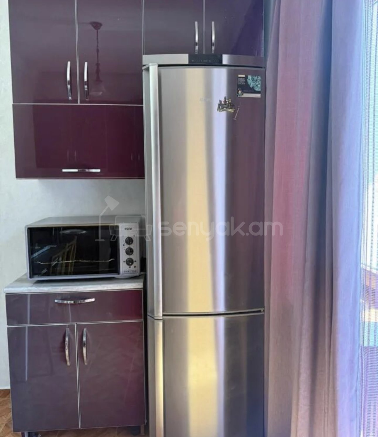 3 Սենյականոց Բնակարան Քարե Շենքում, 82քմ, 2/5 հարկ, Դիզայներական Վերանորոգված, Կահավորված, Արևկող