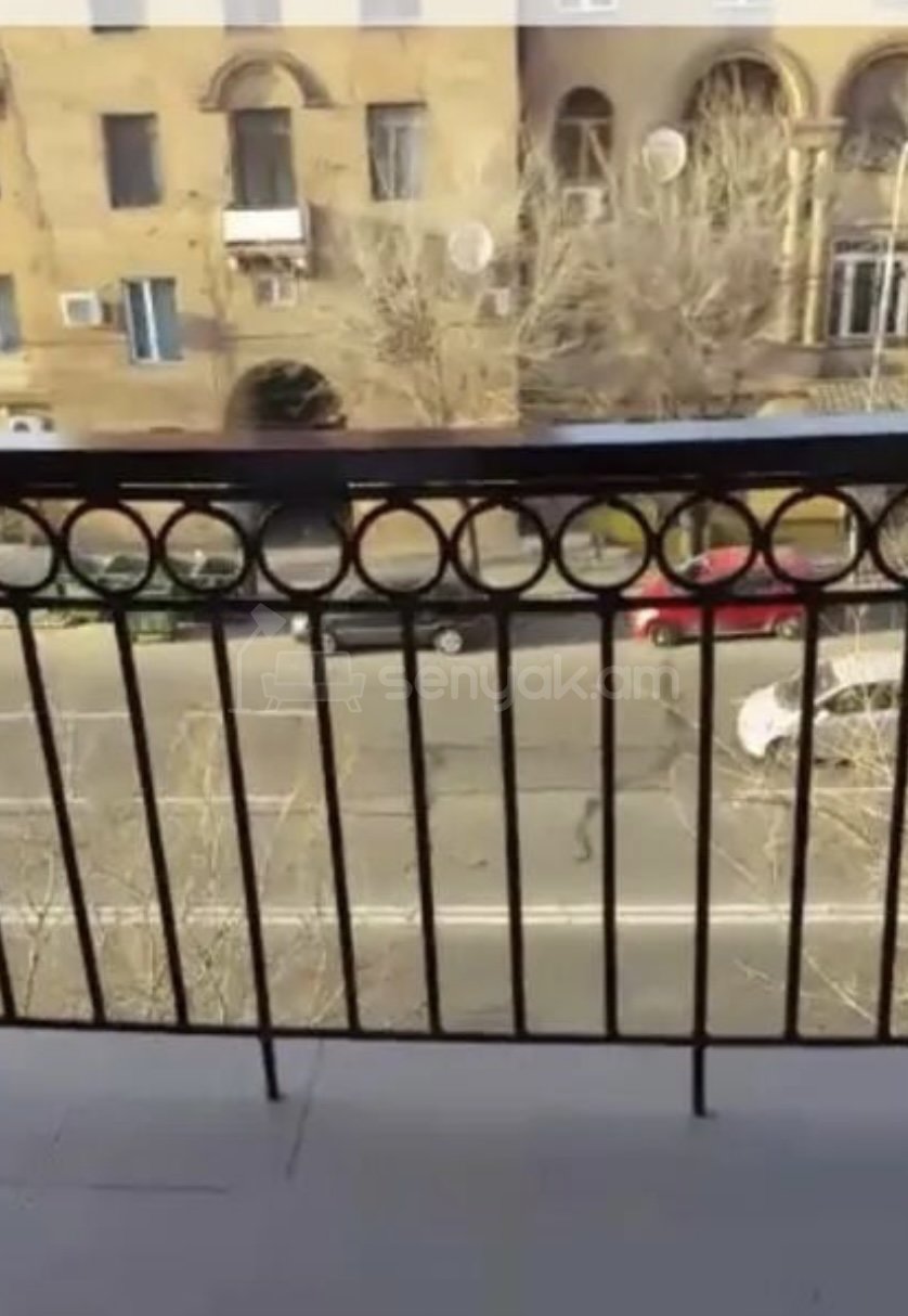 3 Սենյականոց Բնակարան Քարե Շենքում, 97քմ, 4/5 հարկ, Դիզայներական Վերանորոգված, Կահավորված, Արևկող