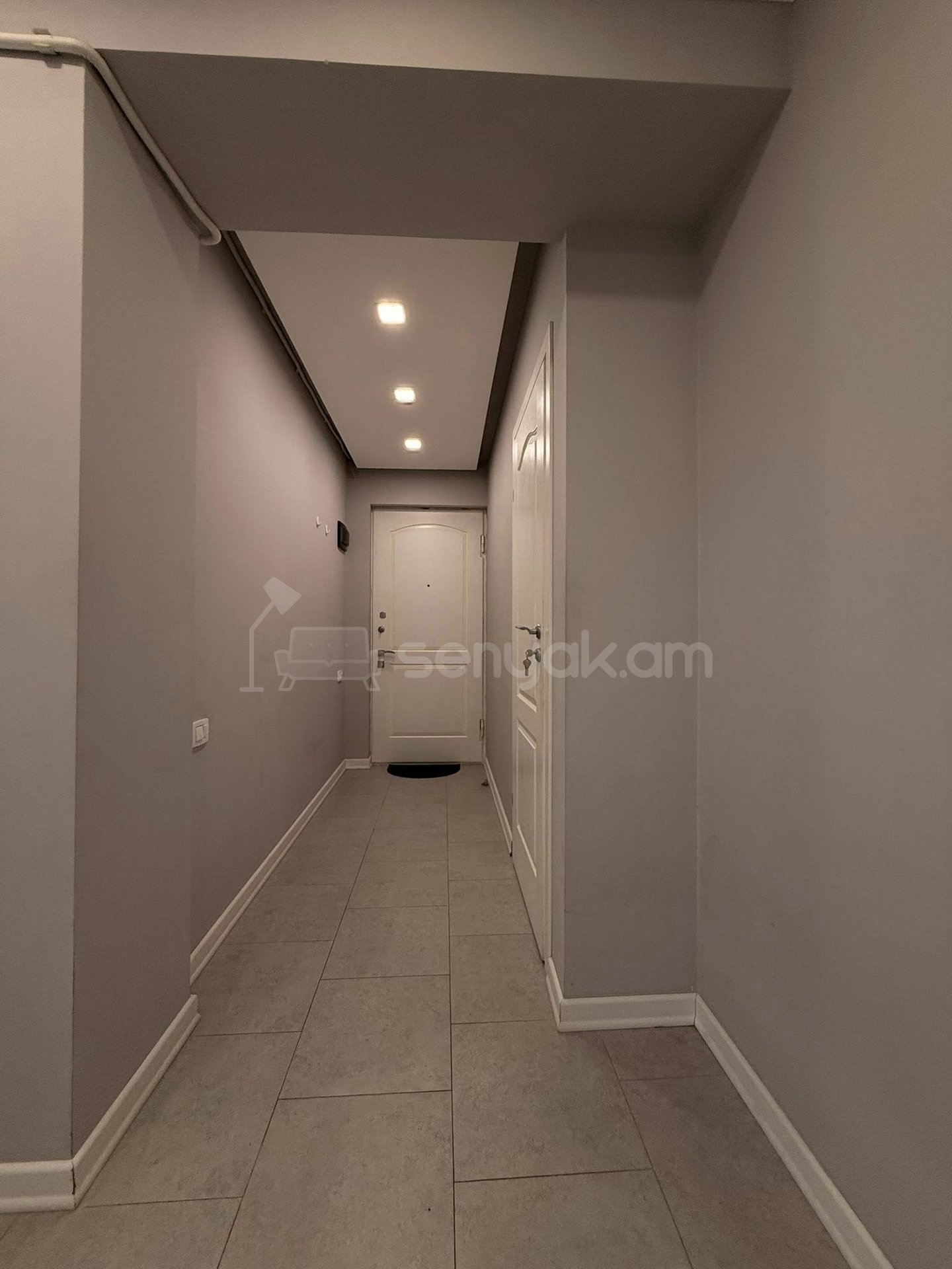 2 Սենյականոց Բնակարան, 70քմ, 10/16 հարկ, Կապիտալ Վերանորոգված, Կահավորված, Արևկող