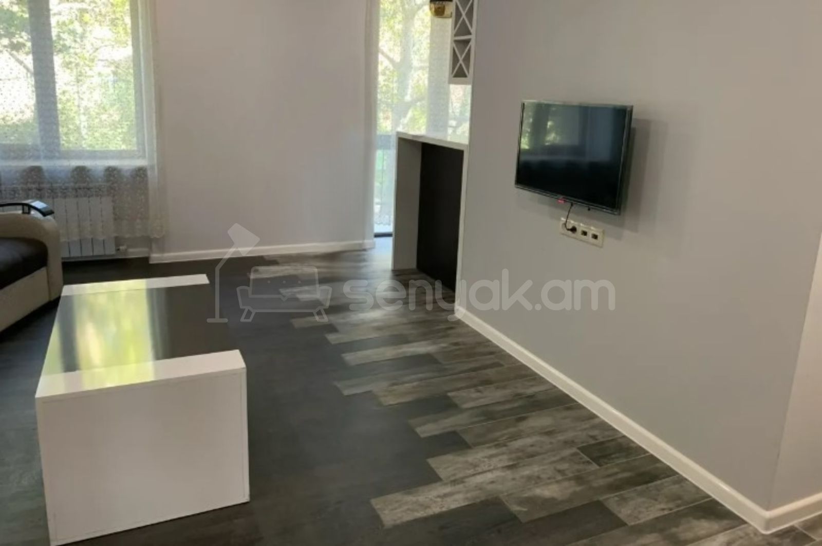 2 Սենյականոց Բնակարան Քարե Շենքում, 60քմ, 2/5 հարկ, Կապիտալ Վերանորոգված, Կահավորված, Արևկող