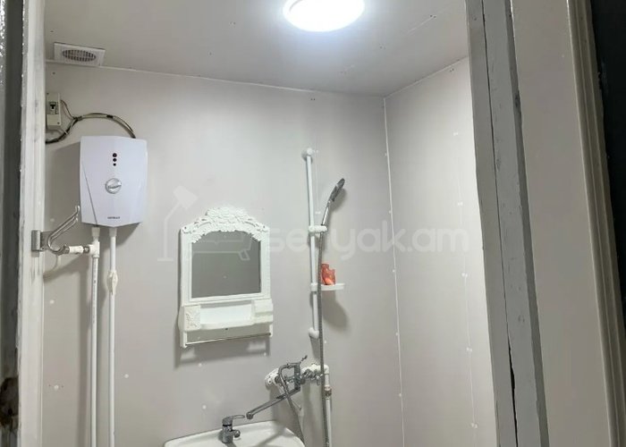 3 Սենյականոց Բնակարան, 80քմ, 7/9 հարկ, Կոսմետիկ Վերանորոգված, Կահավորված, Արևկող