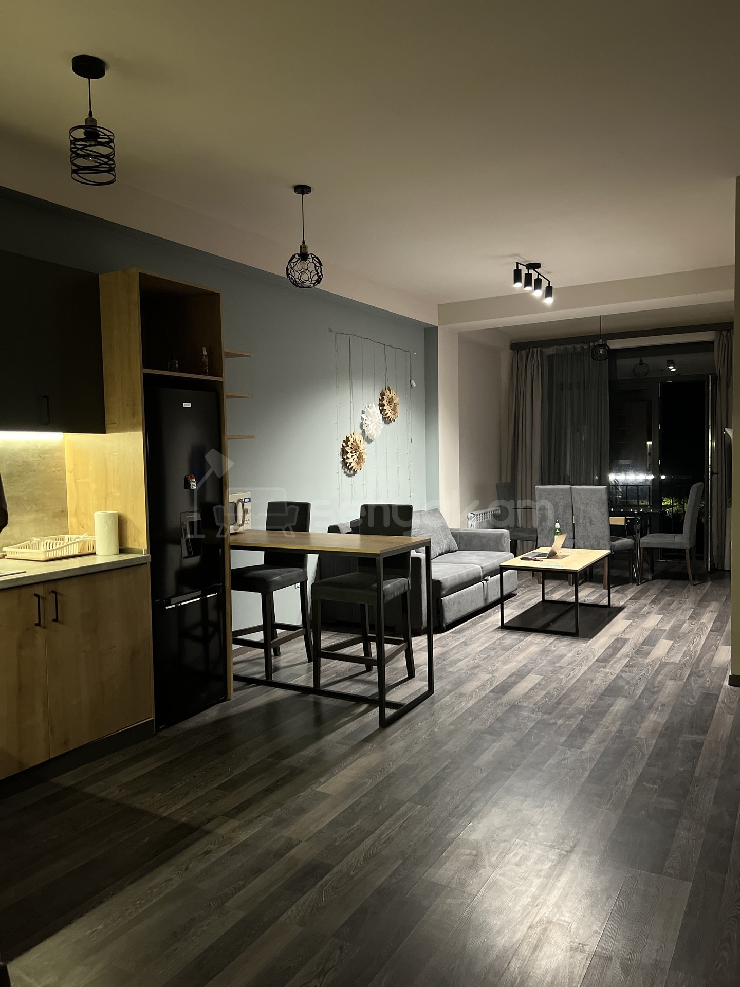 2 Սենյականոց Բնակարան Նորակառույցում, 53քմ, 9/10 հարկ, Դիզայներական Վերանորոգված