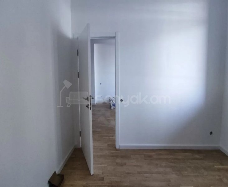 3 Սենյականոց Բնակարան Նորակառույցում, 66քմ, 6/12 հարկ, Կապիտալ Վերանորոգված