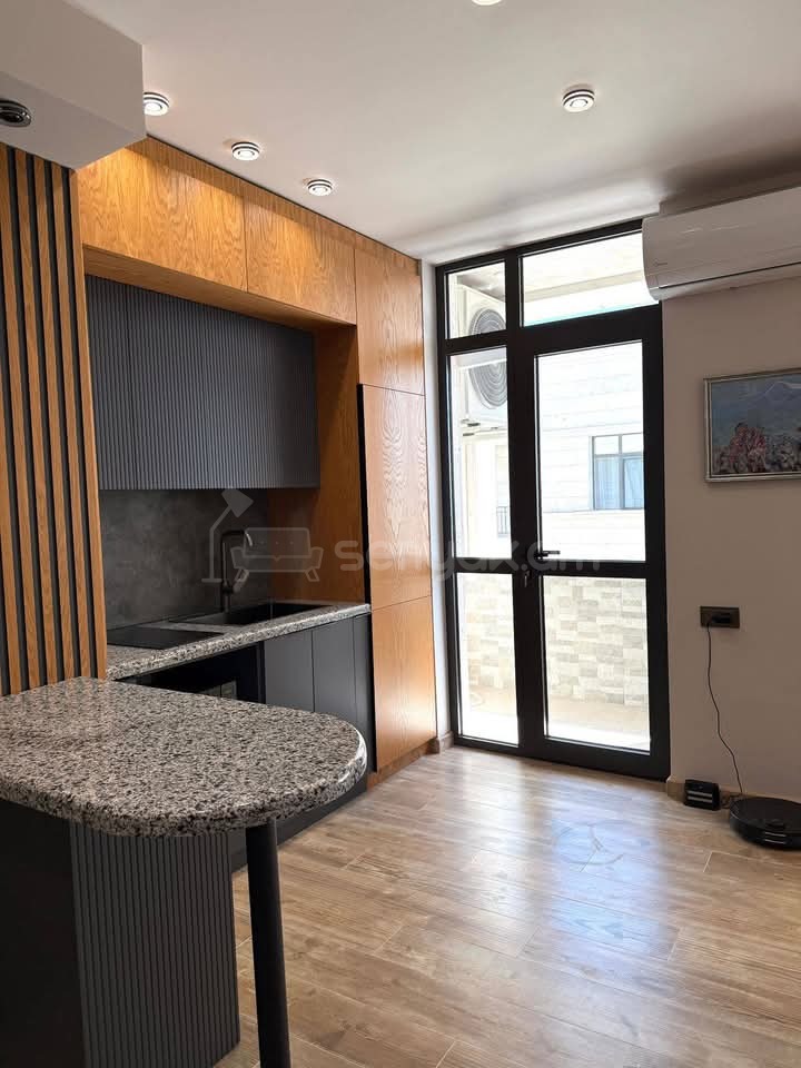 3 Սենյականոց Բնակարան Նորակառույցում, 80քմ, 15/20 հարկ, Դիզայներական Վերանորոգված