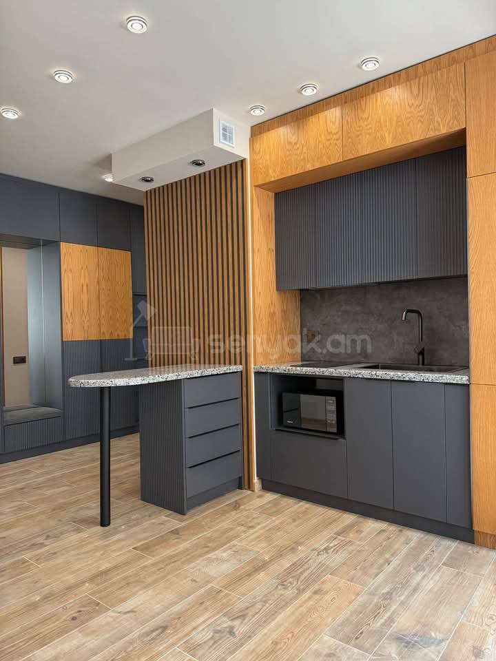 3 Սենյականոց Բնակարան Նորակառույցում, 80քմ, 15/20 հարկ, Դիզայներական Վերանորոգված