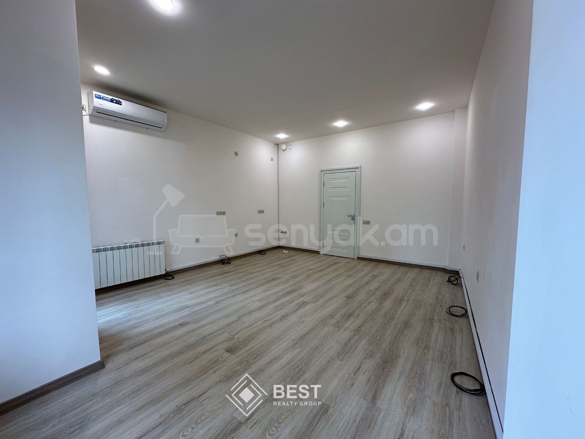 7 Սենյականոց Շքեղ Առանձնատուն, 191քմ, Ավտոտնակով