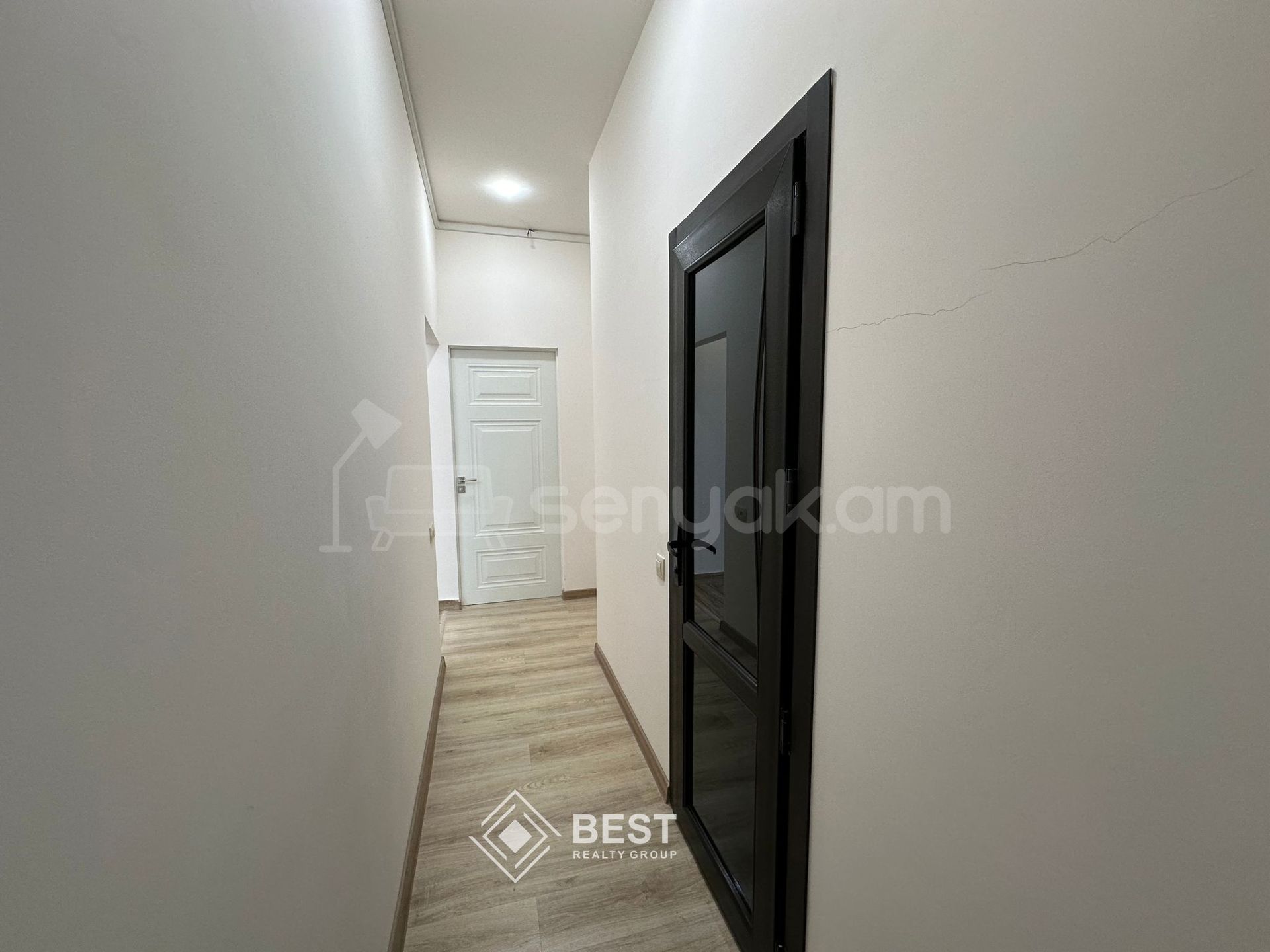 7 Սենյականոց Շքեղ Առանձնատուն, 191քմ, Ավտոտնակով