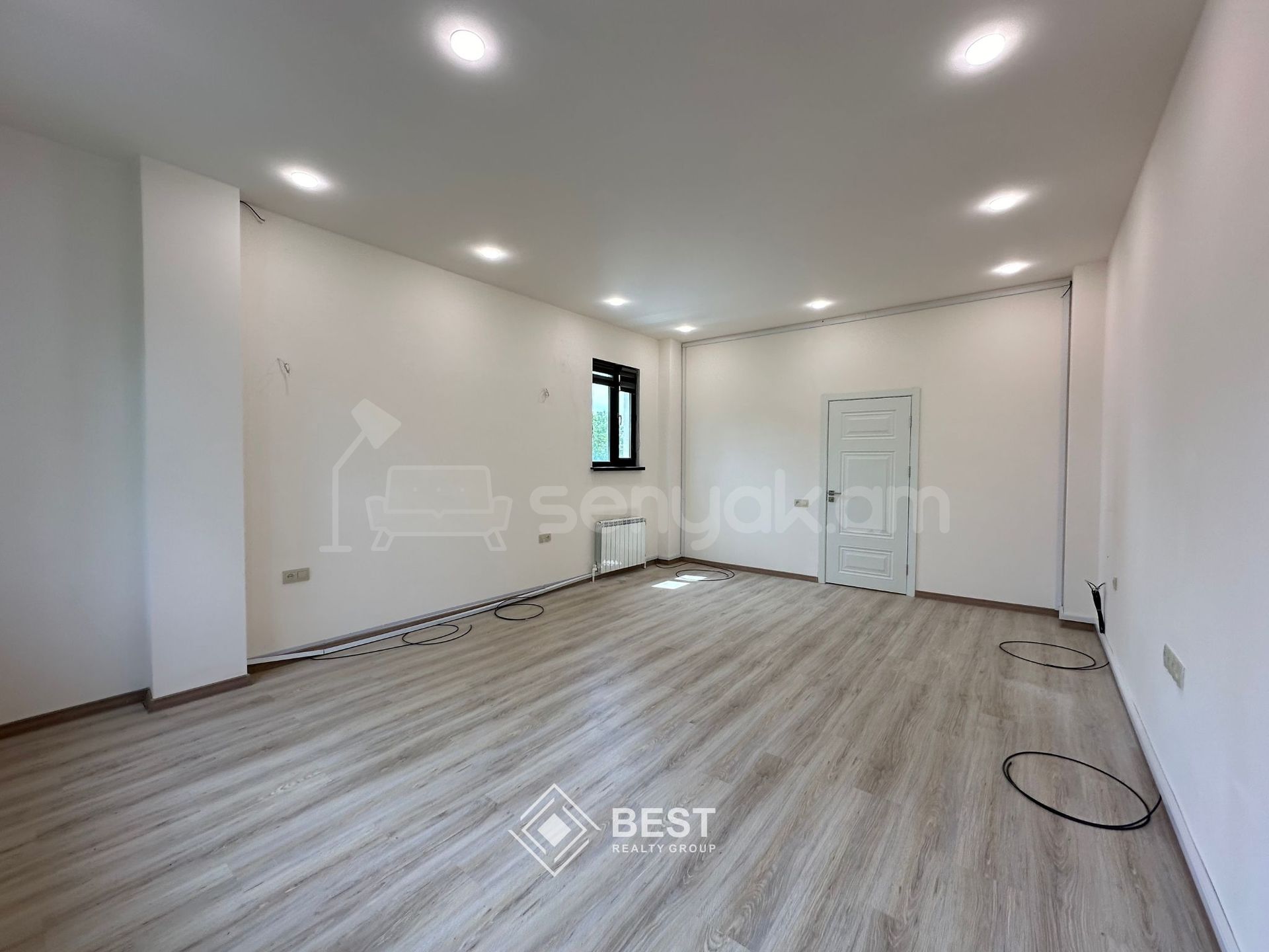 7 Սենյականոց Շքեղ Առանձնատուն, 191քմ, Ավտոտնակով