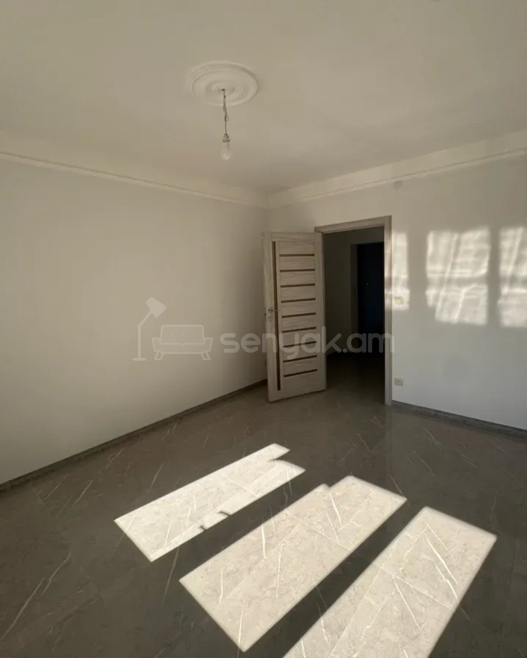 2 Սենյականոց Բնակարան, 61քմ, 2/5 հարկ, Կապիտալ Վերանորոգված