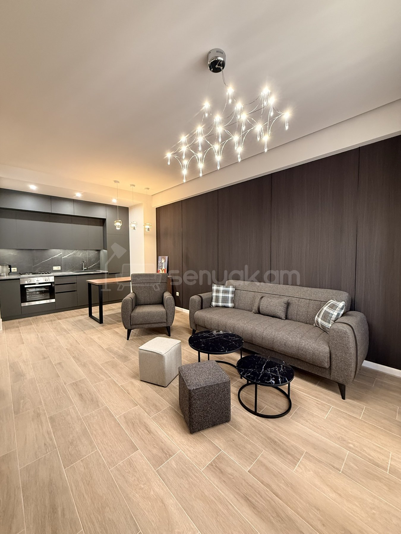 2 Սենյականոց Բնակարան Նորակառույցում, 63քմ, 6/18 հարկ, Դիզայներական Վերանորոգված