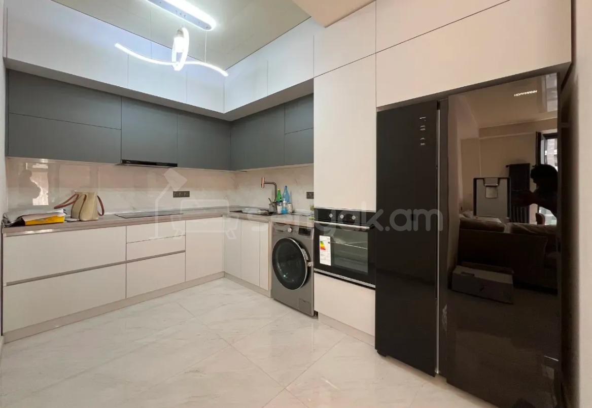 2 Սենյականոց Բնակարան Նորակառույցում, 65քմ, 6/18 հարկ, Դիզայներական Վերանորոգված, Կահավորված, Արևկող