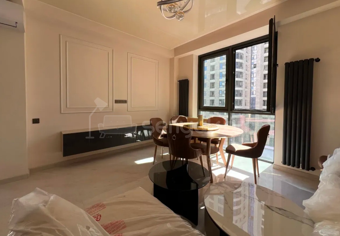 2 Սենյականոց Բնակարան Նորակառույցում, 65քմ, 6/18 հարկ, Դիզայներական Վերանորոգված, Կահավորված, Արևկող