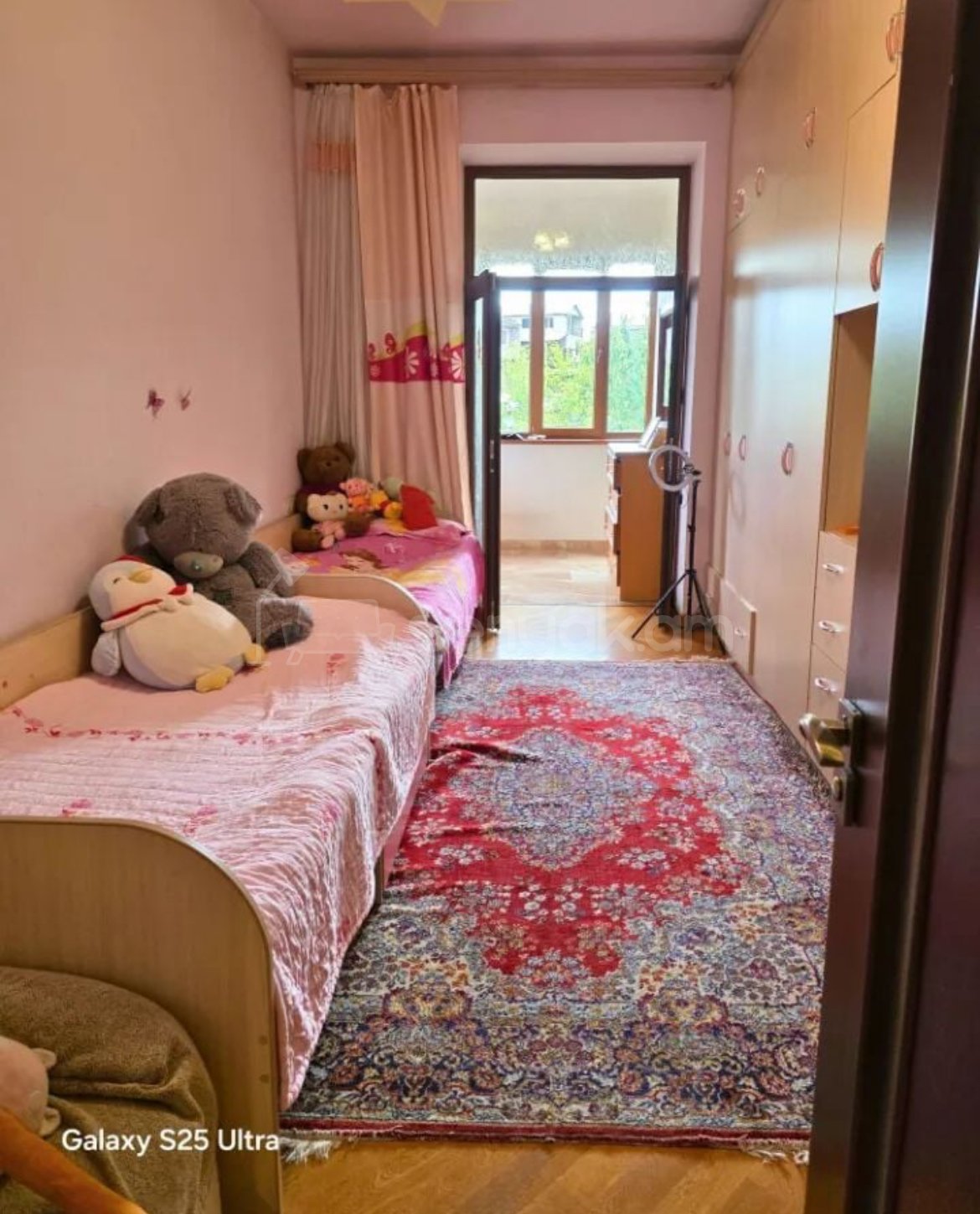 4 Սենյականոց Բնակարան Քարե Շենքում, 105քմ, 3/4 հարկ, Կապիտալ Վերանորոգված