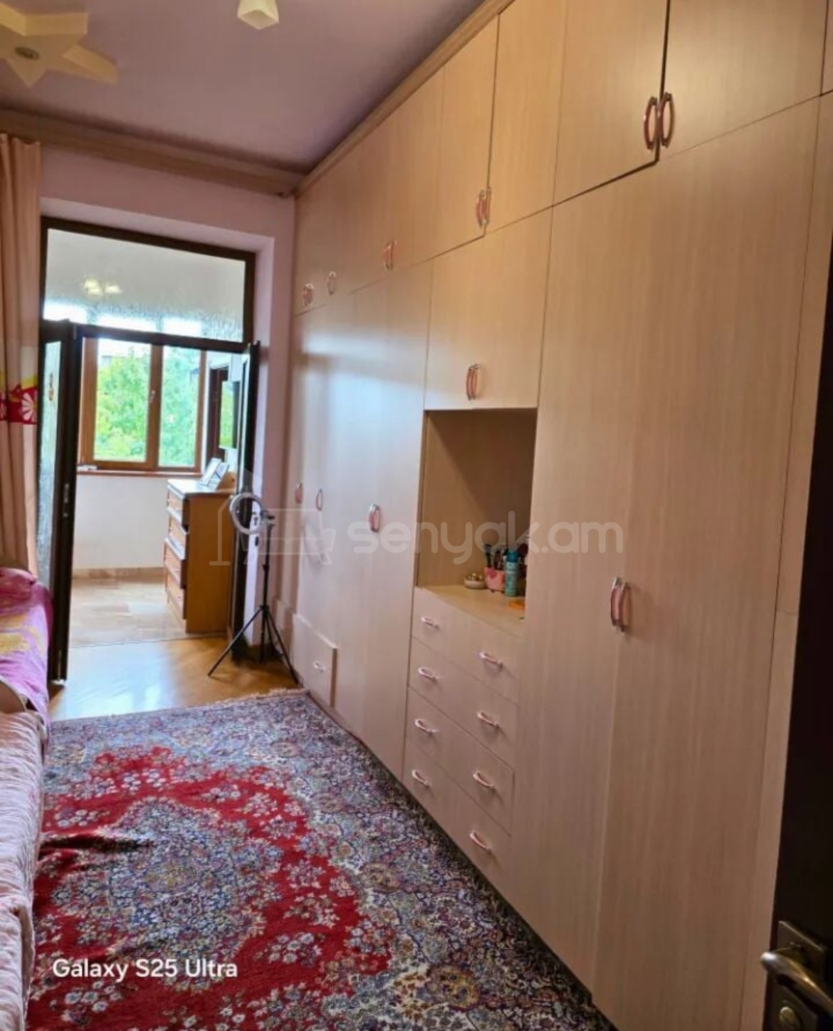 4 Սենյականոց Բնակարան Քարե Շենքում, 105քմ, 3/4 հարկ, Կապիտալ Վերանորոգված