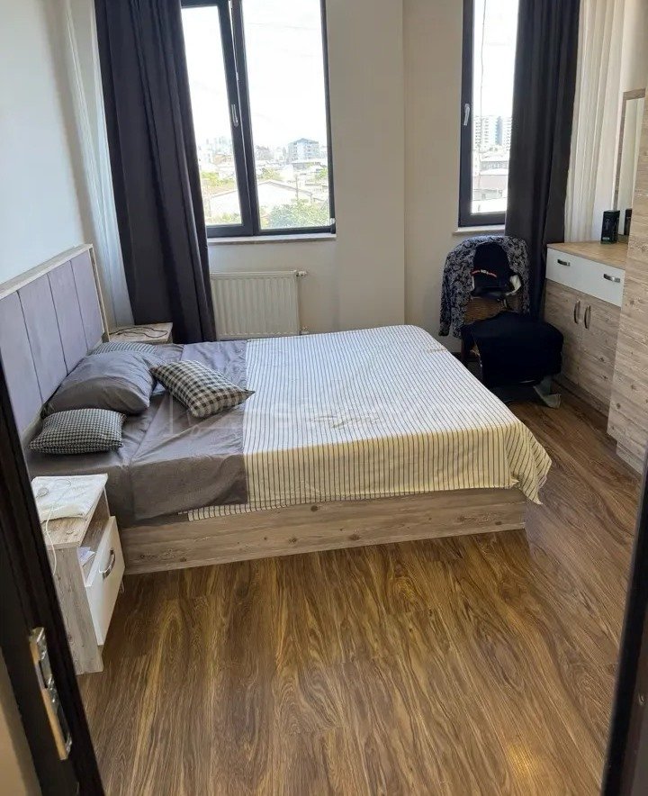 2 Սենյականոց Բնակարան Քարե Շենքում, 51քմ, 3/4 հարկ, Կապիտալ Վերանորոգված