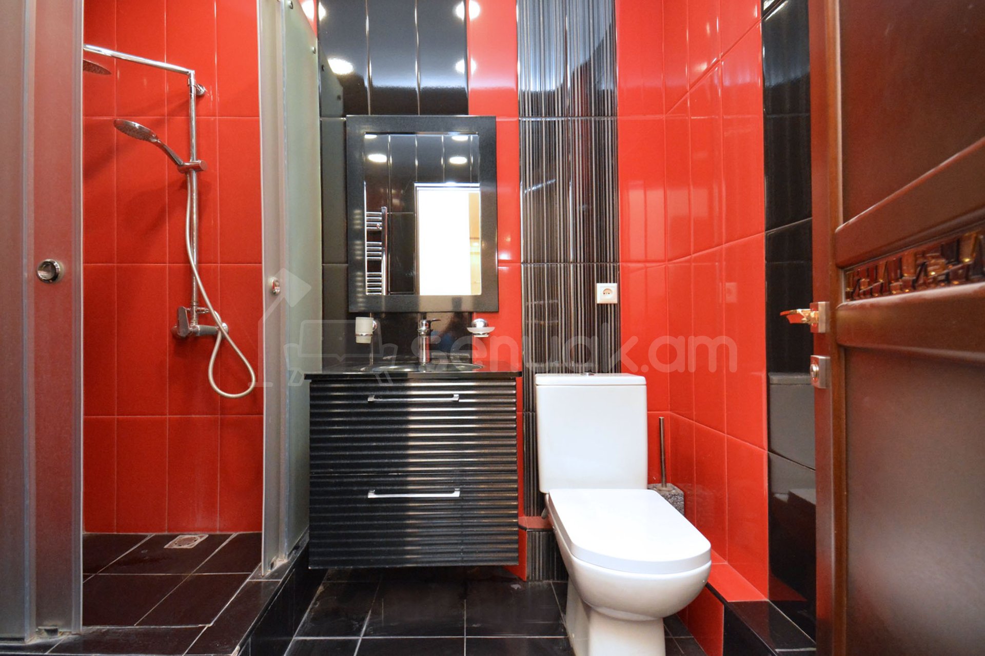 3 Սենյականոց Բնակարան Նորակառույցում, 105քմ, 12/16 հարկ, Կապիտալ Վերանորոգված