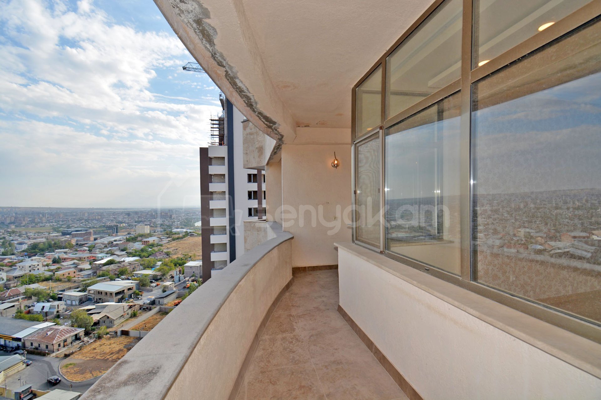 3 Սենյականոց Բնակարան Նորակառույցում, 105քմ, 12/16 հարկ, Կապիտալ Վերանորոգված