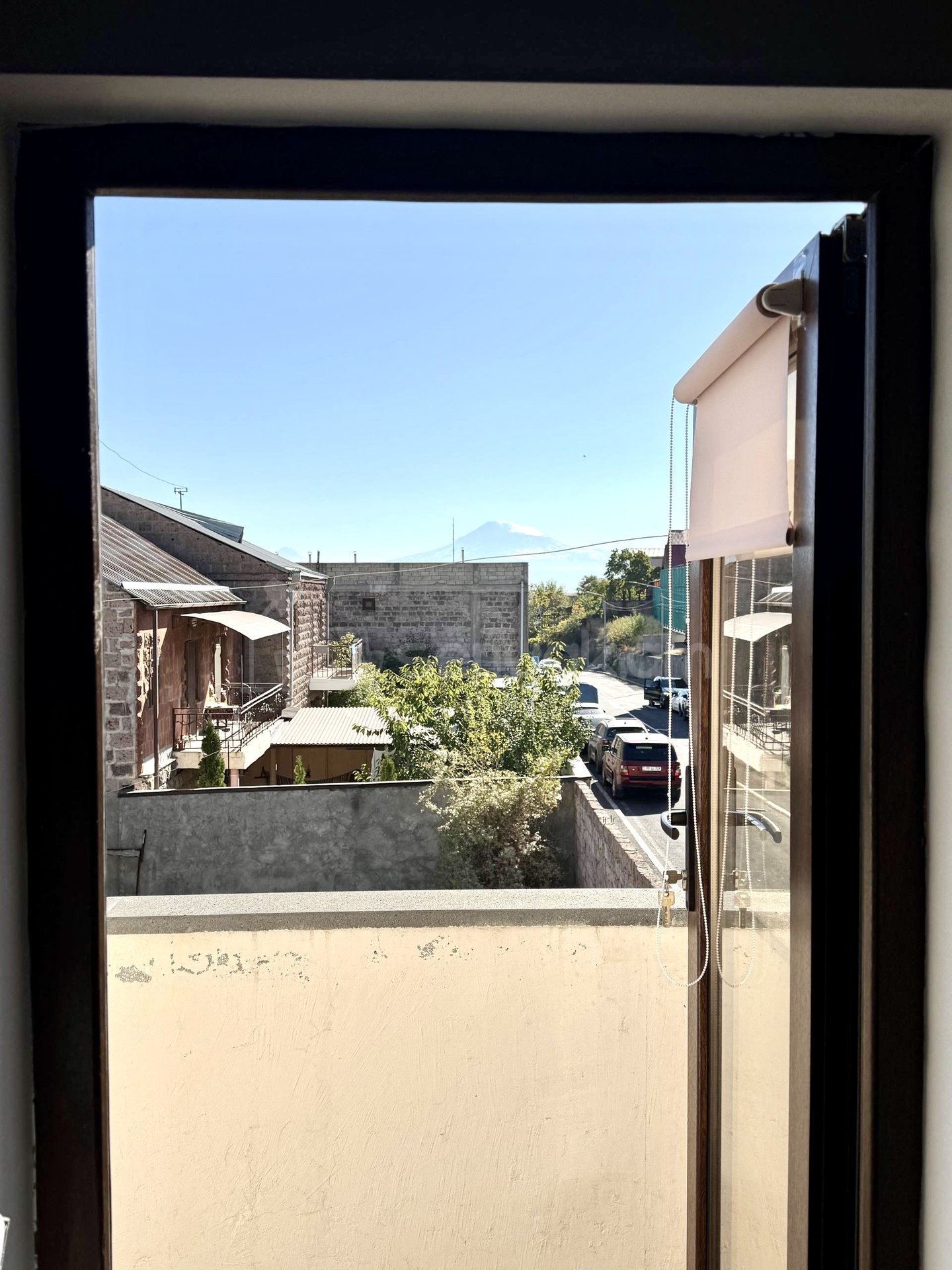 3 Սենյականոց Բնակարան Նորակառույց Քարե Շենքում, 60քմ, 2/2 հարկ, Կապիտալ Վերանորոգված, Կահավորված, Արևկող