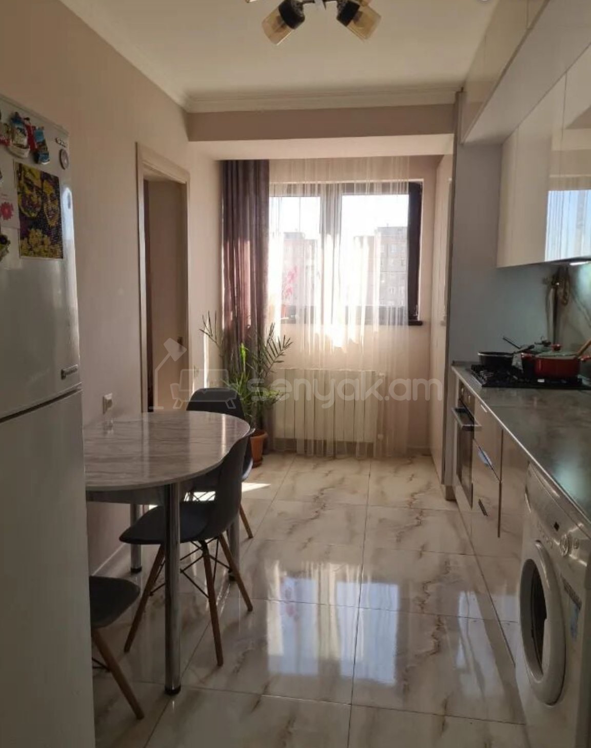 3 Սենյականոց Բնակարան, 81քմ, 11/14 հարկ, Կապիտալ Վերանորոգված