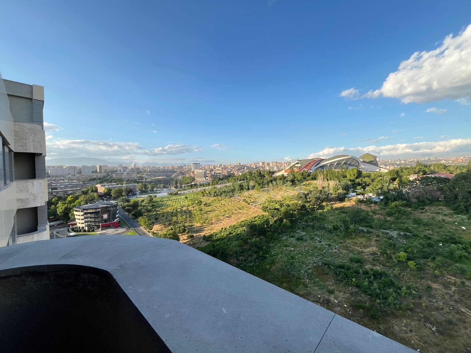 3 Սենյականոց Բնակարան Նորակառույցում, 110քմ, 13/16 հարկ, Կապիտալ Վերանորոգված, Կահավորված, Արևկող