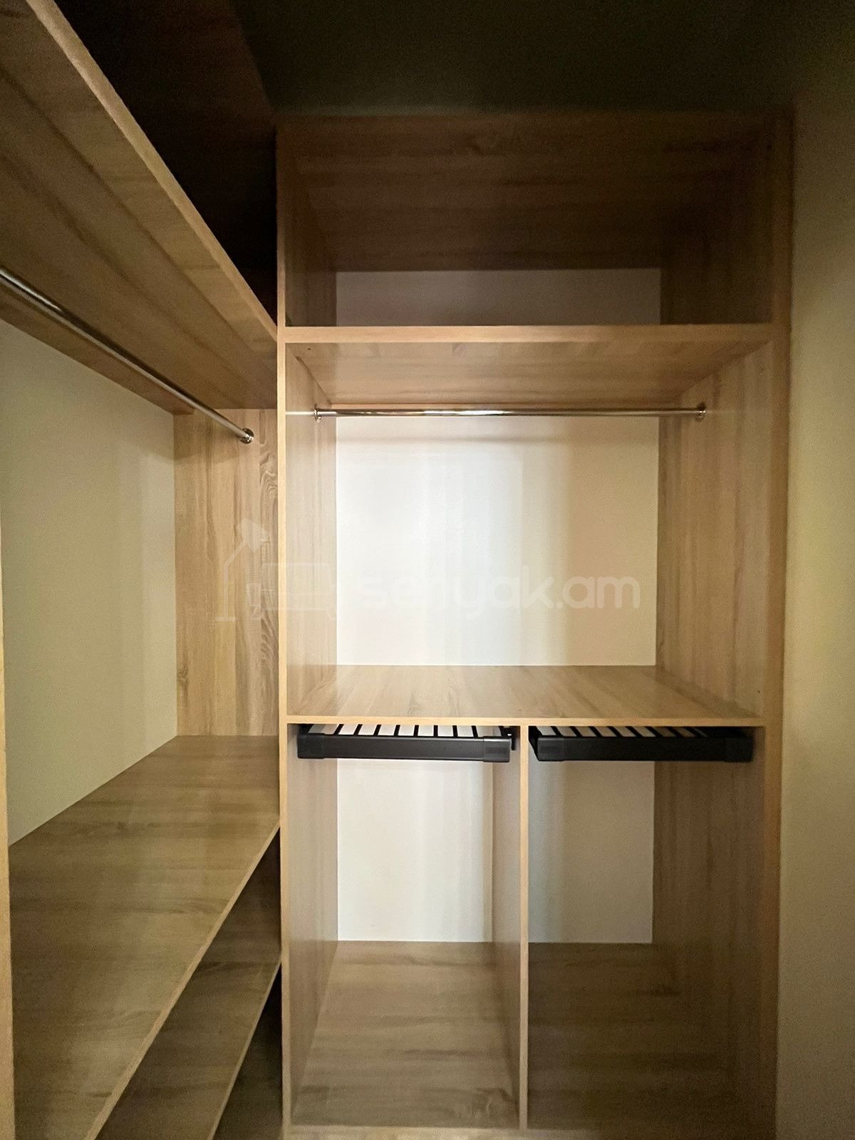 3 Սենյականոց Բնակարան Նորակառույցում, 110քմ, 13/16 հարկ, Կապիտալ Վերանորոգված, Կահավորված, Արևկող