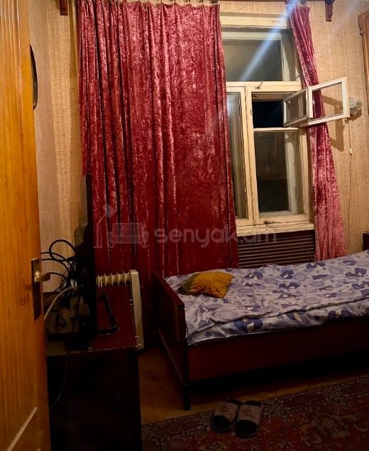 3 Սենյականոց Բնակարան Քարե Շենքում, 76քմ, 3/4 հարկ, Նորմալ Վիճակում