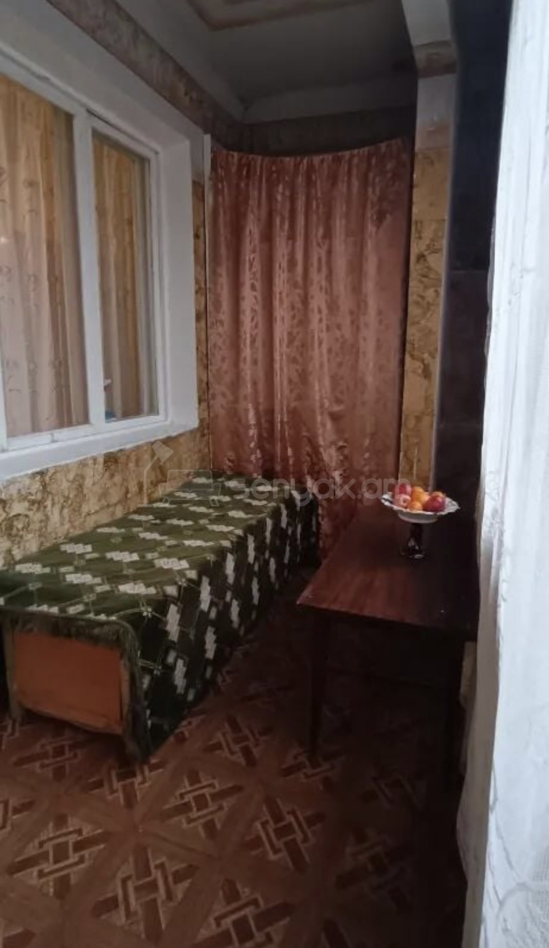 3 Սենյականոց Բնակարան Քարե Շենքում, 80քմ, 3/5 հարկ, Կոսմետիկ Վերանորոգված, Կահավորված