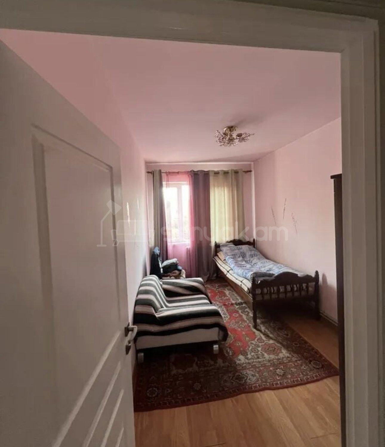 3 Սենյականոց Բնակարան, 75քմ, 3/9 հարկ, Դիզայներական Վերանորոգված, Կահավորված, Արևկող