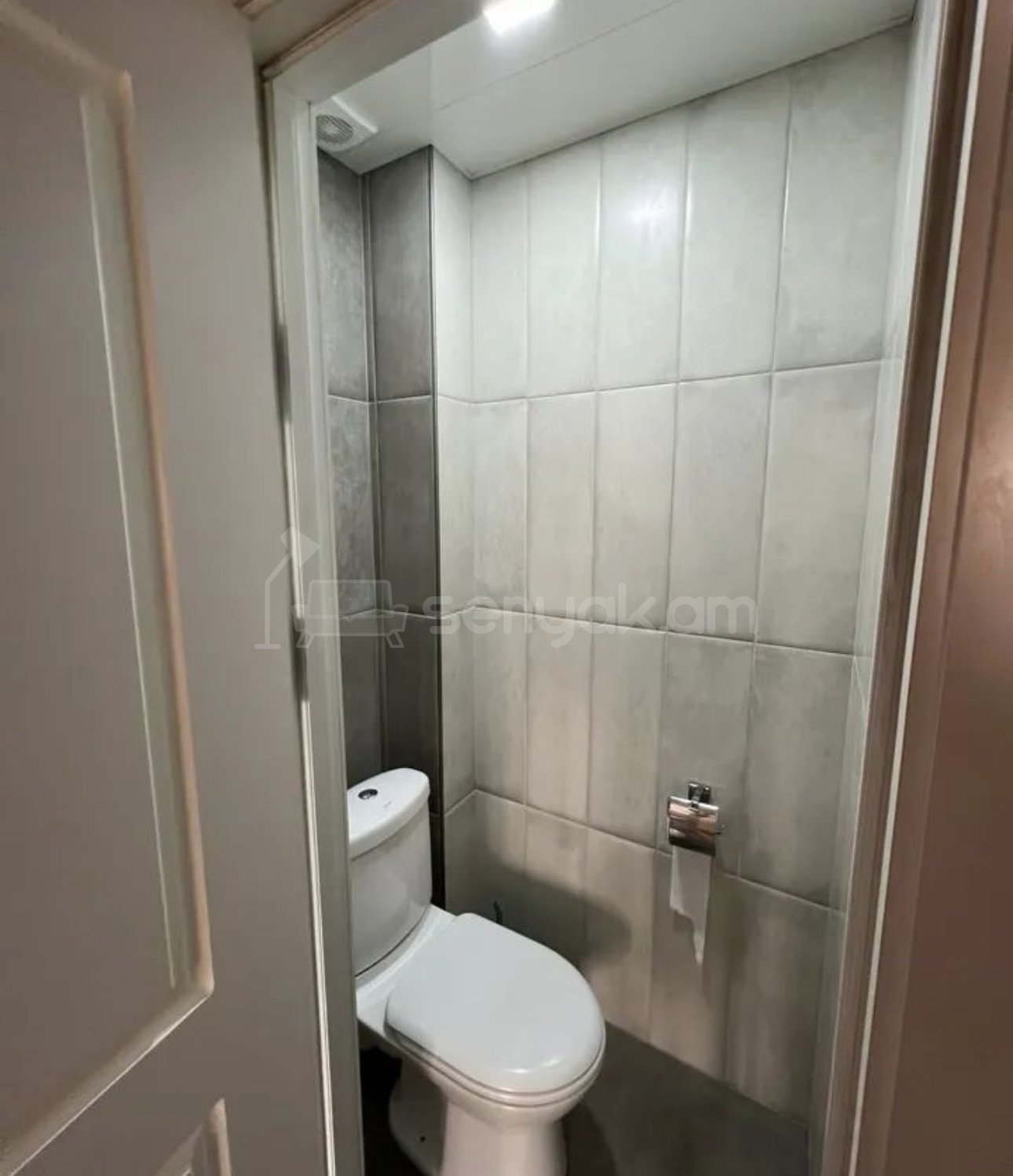 3 Սենյականոց Բնակարան, 75քմ, 3/9 հարկ, Դիզայներական Վերանորոգված, Կահավորված, Արևկող