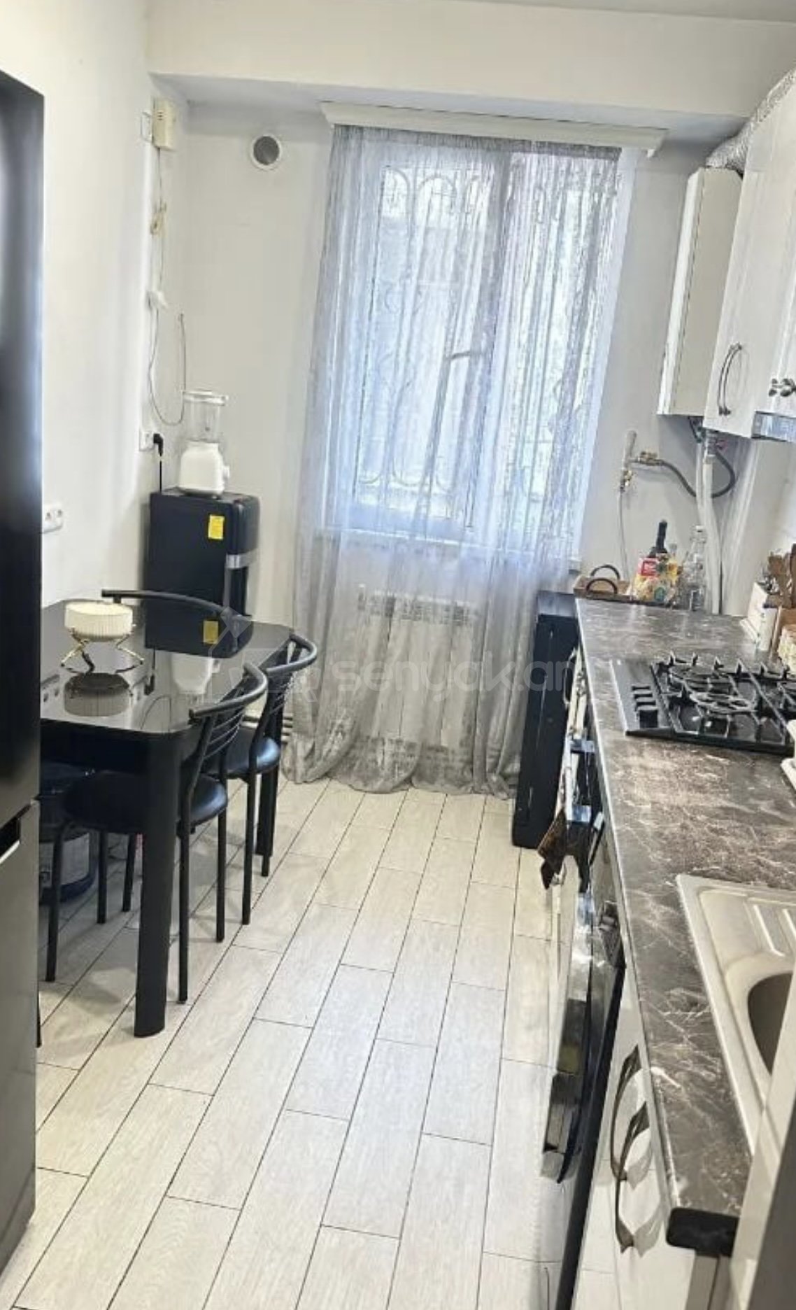 2 Սենյականոց Բնակարան Քարե Շենքում, 60քմ, 1/5 հարկ, Դիզայներական Վերանորոգված, Կահավորված, Արևկող