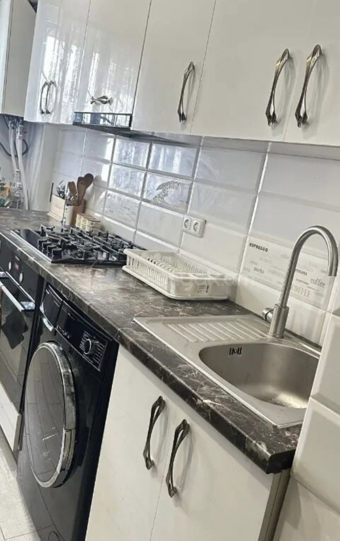 2 Սենյականոց Բնակարան Քարե Շենքում, 60քմ, 1/5 հարկ, Դիզայներական Վերանորոգված, Կահավորված, Արևկող