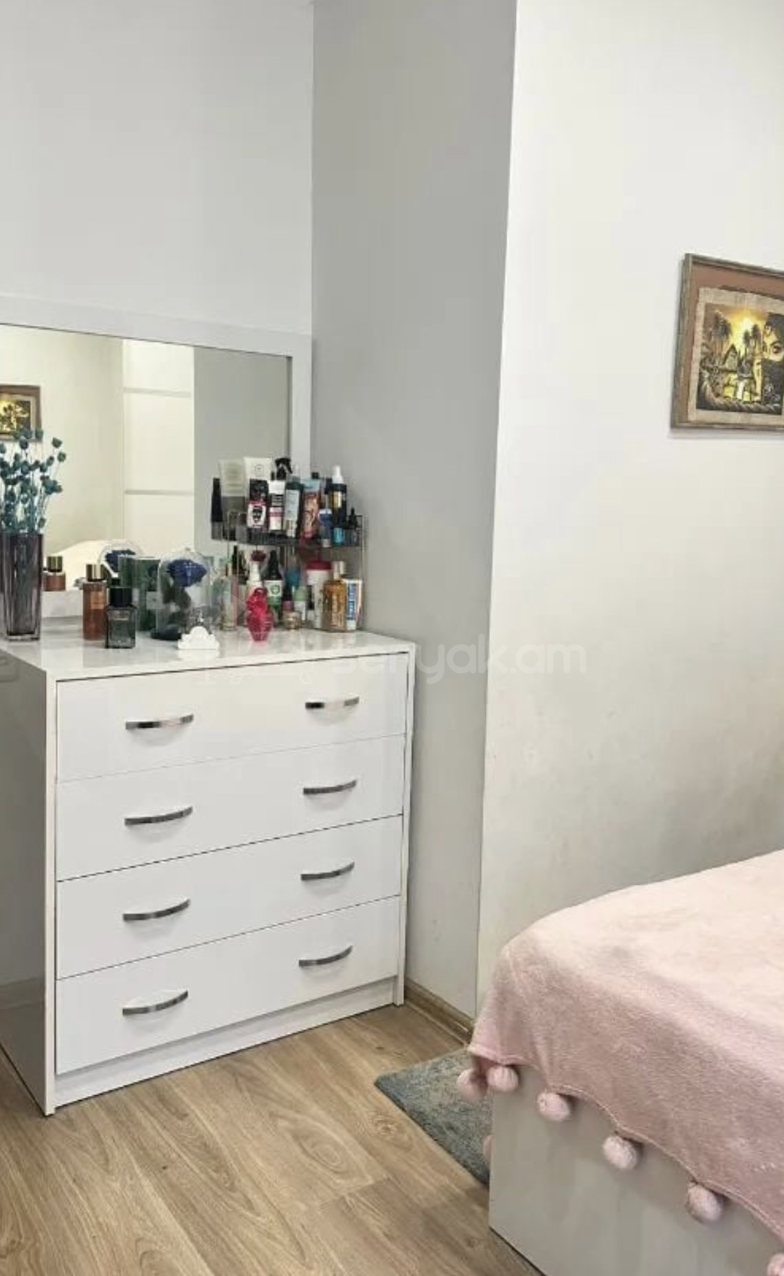 2 Սենյականոց Բնակարան Քարե Շենքում, 60քմ, 1/5 հարկ, Դիզայներական Վերանորոգված, Կահավորված, Արևկող