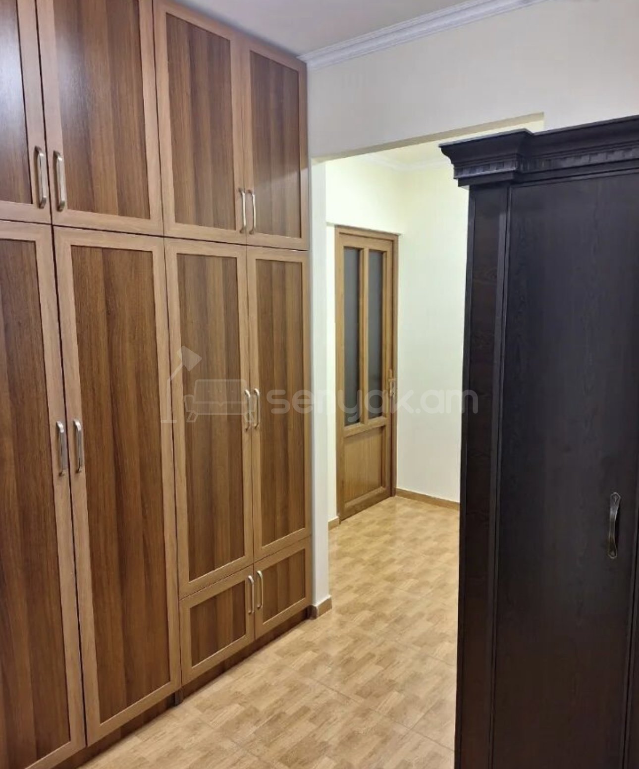 3 Սենյականոց Բնակարան, 77քմ, 2/9 հարկ, Կապիտալ Վերանորոգված, Կահավորված, Արևկող