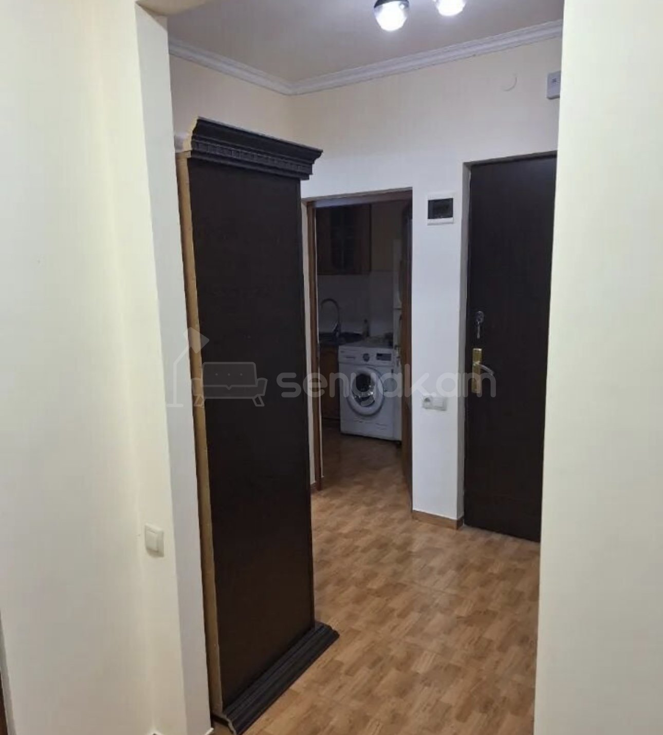 3 Սենյականոց Բնակարան, 77քմ, 2/9 հարկ, Կապիտալ Վերանորոգված, Կահավորված, Արևկող