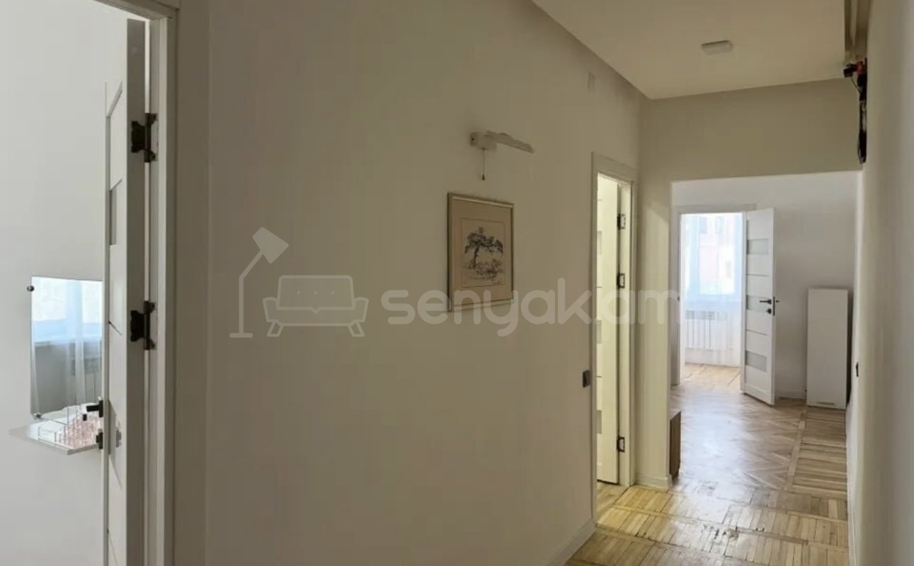 2 Սենյականոց Բնակարան Քարե Շենքում, 60քմ, 4/5 հարկ, Դիզայներական Վերանորոգված, Կահավորված