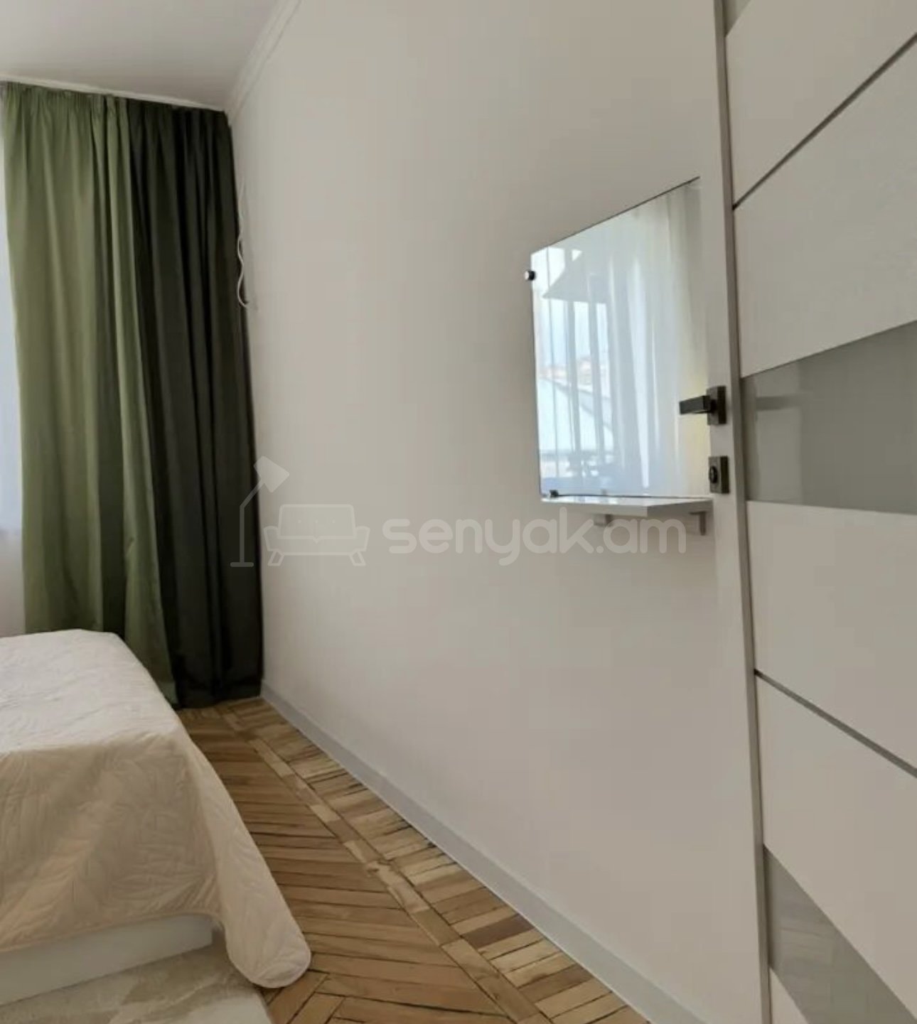 2 Սենյականոց Բնակարան Քարե Շենքում, 60քմ, 4/5 հարկ, Դիզայներական Վերանորոգված, Կահավորված