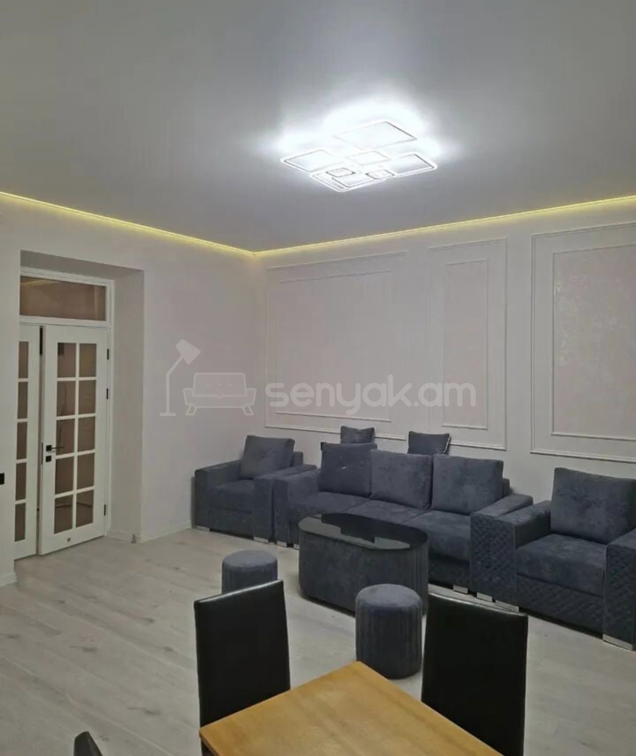 2 Սենյականոց Բնակարան Քարե Շենքում, 65քմ, 2/4 հարկ, Դիզայներական Վերանորոգված, Կահավորված, Արևկող