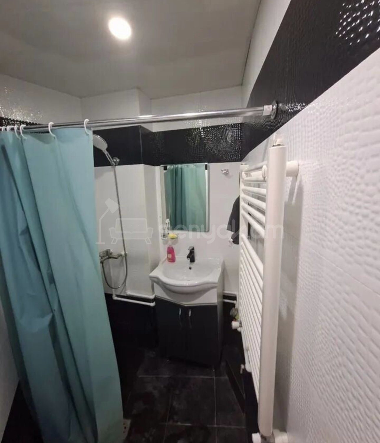 2 Սենյականոց Բնակարան Քարե Շենքում, 65քմ, 2/4 հարկ, Դիզայներական Վերանորոգված, Կահավորված, Արևկող