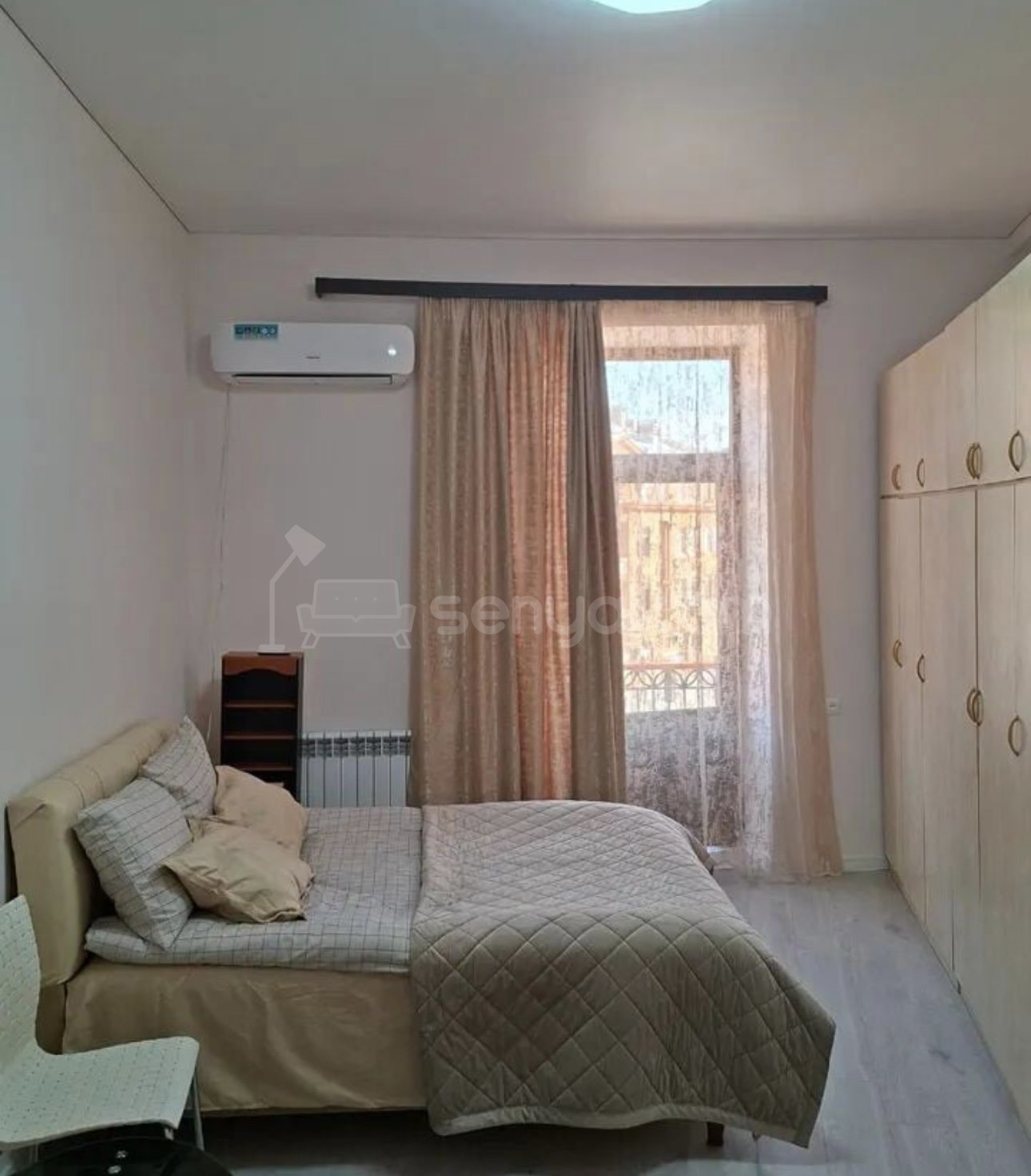 2 Սենյականոց Բնակարան Քարե Շենքում, 65քմ, 2/4 հարկ, Դիզայներական Վերանորոգված, Կահավորված, Արևկող